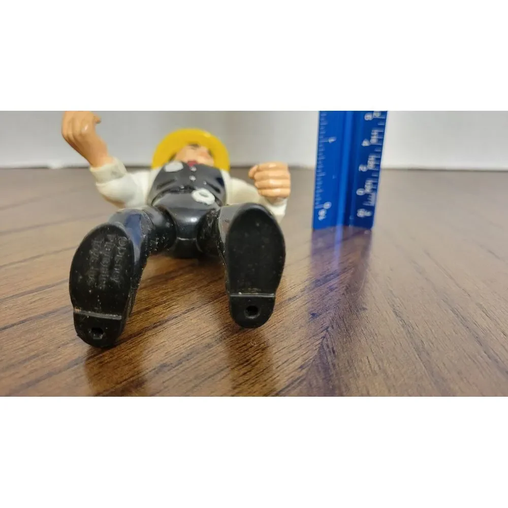 Vintage 1990 Disney's Dick Tracy Action Figure‎